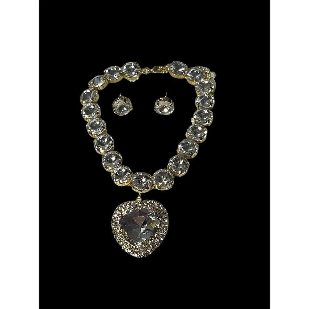 Rhinestone Heart Pendant Necklace & Earring Set​ - Picture 7 of 11